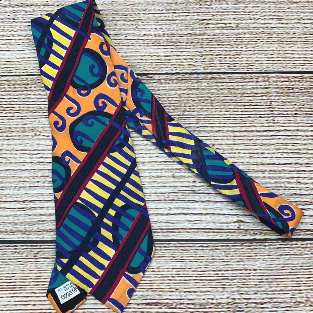 Memphis Milano n. du pasquier Silk Necktie Made in Italy Designer Colorful